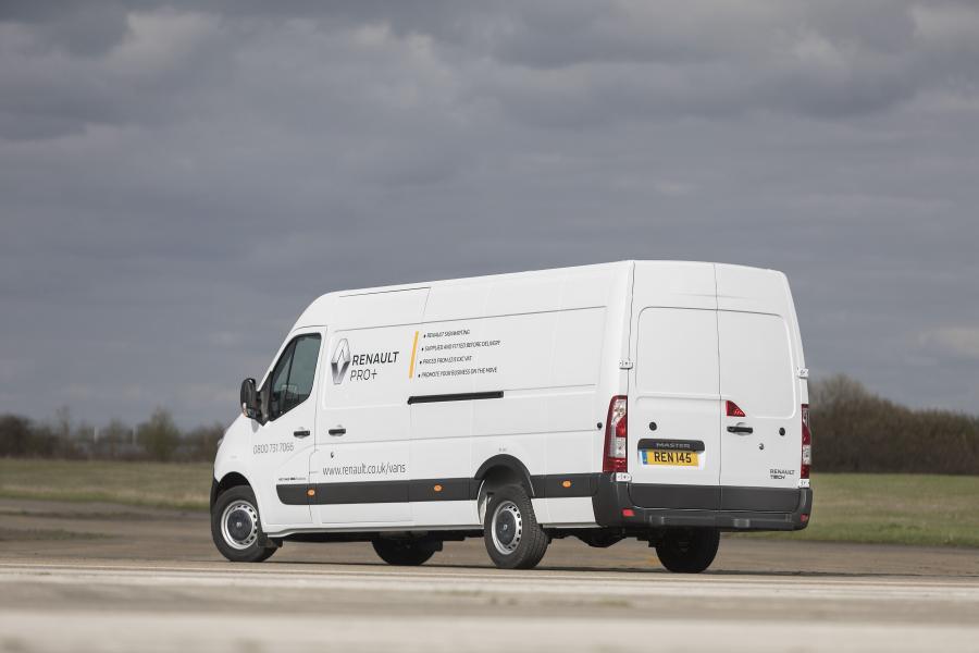  Renault Master Pharma Van 2018 года  (UK) (фото 2 из 6)